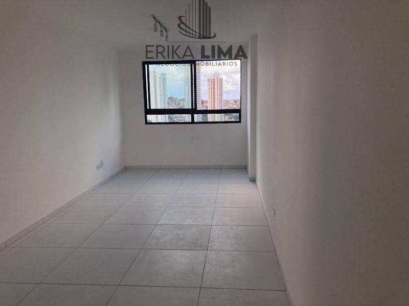 Apartamento de 02 quartos sendo 01 suíte, banheiro social, sala com janelão e vista livre, cozinha, área de serviço , Casa Amarela. Pronto para morar. - Erika Lima Imóveis
