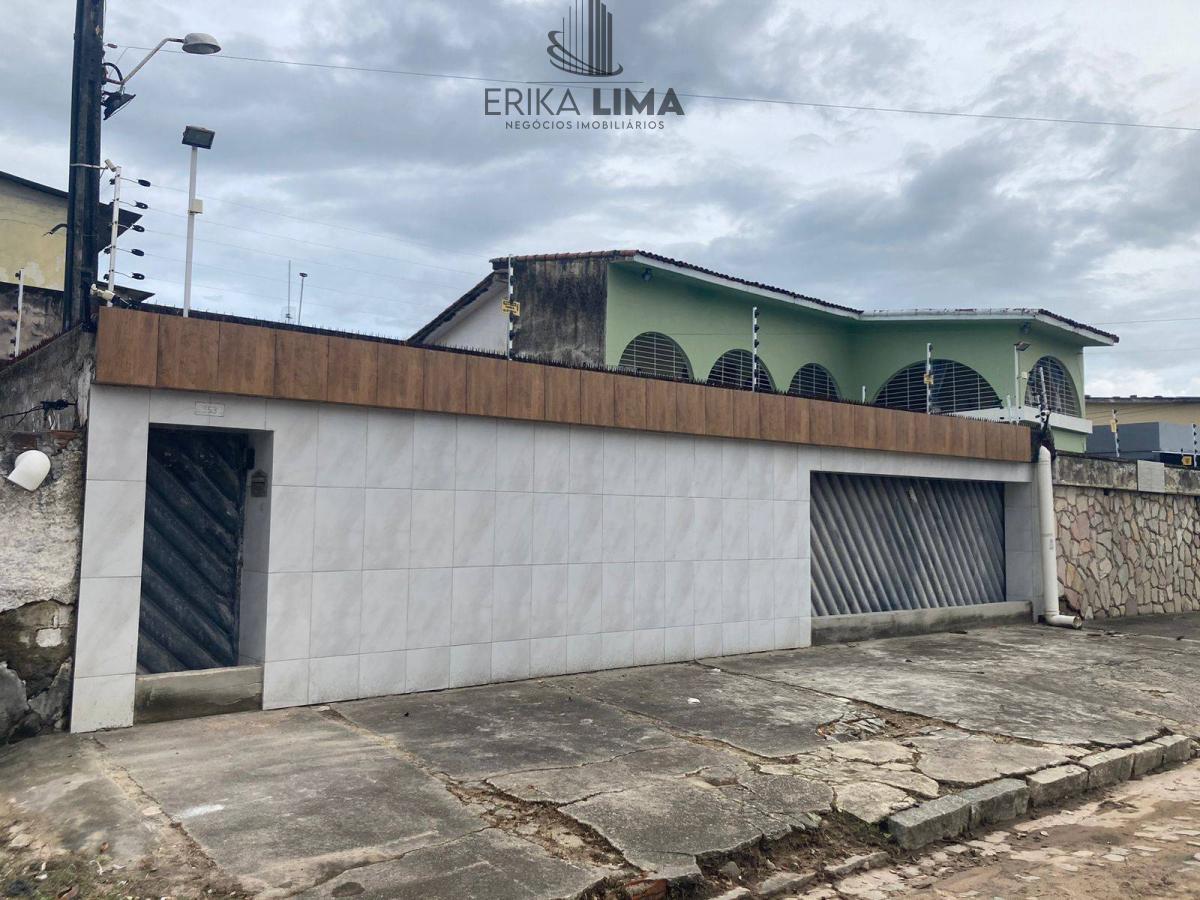 Casa à venda em Recife, Afogados, com 3 quartos, 350m²